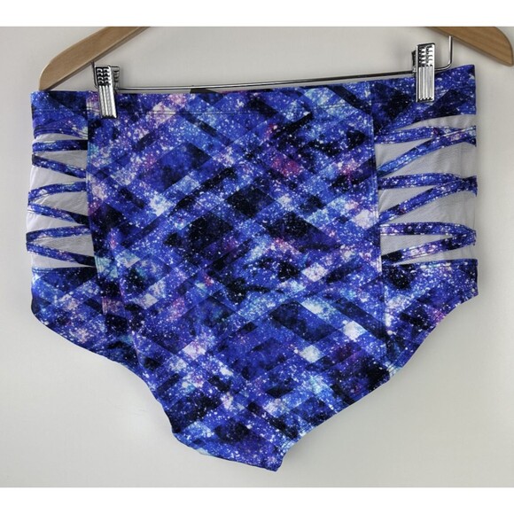 Torrid Bikini Set 2-Piece Geo Swimsuit Galaxy Space Print Women's Plus Size 1 1X - Picture 12 of 16